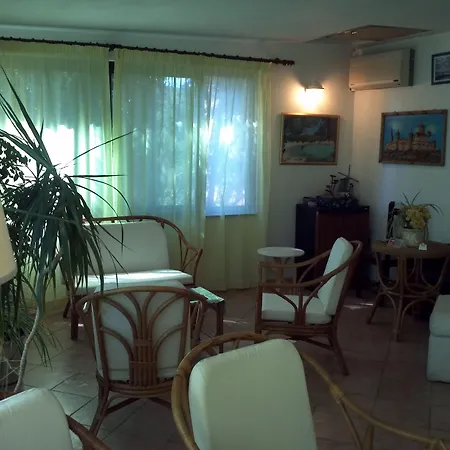 Hotel Abbaruja-3